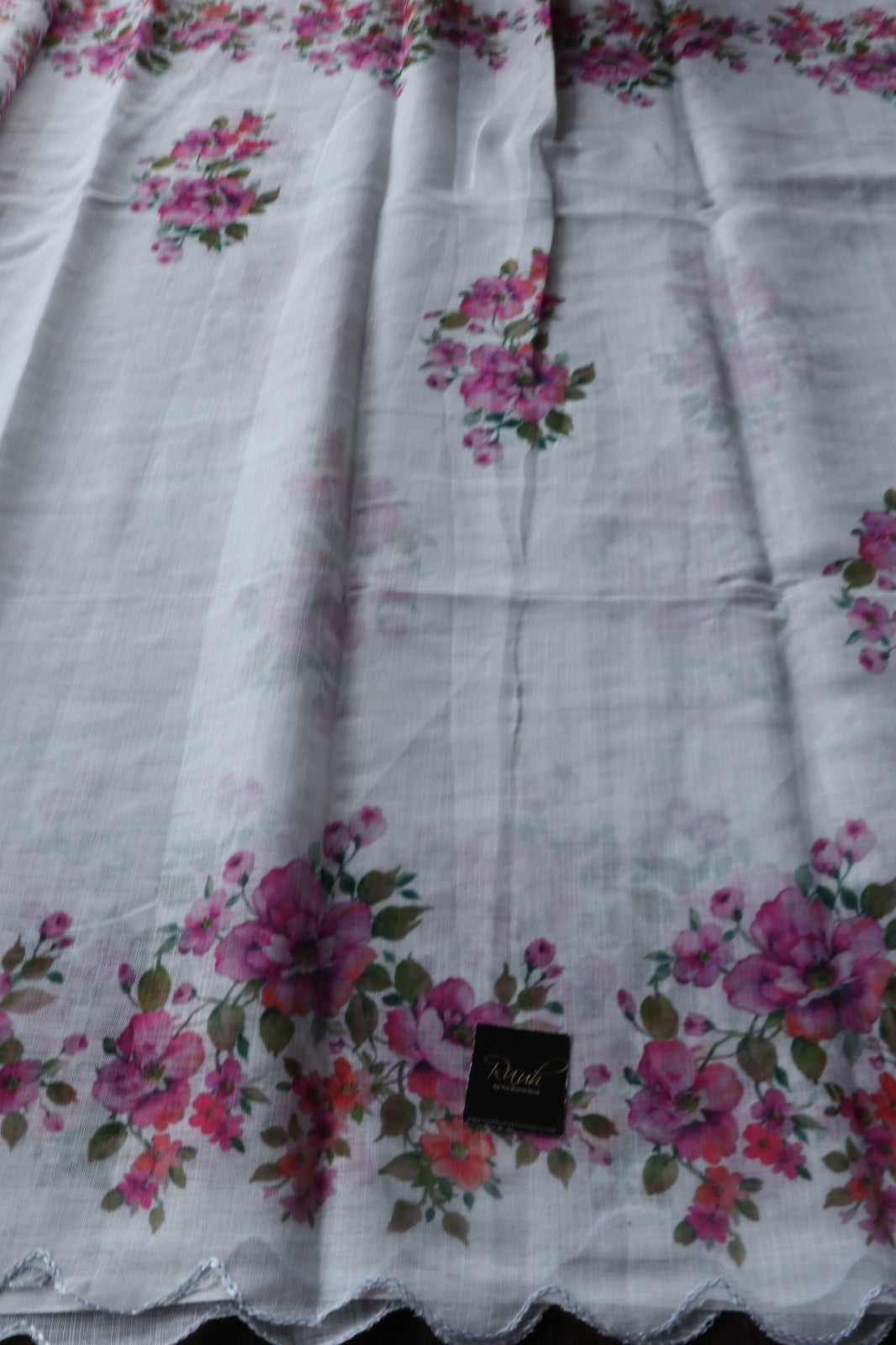SEMI LINEN FLORAL PRINT SAREE 3
