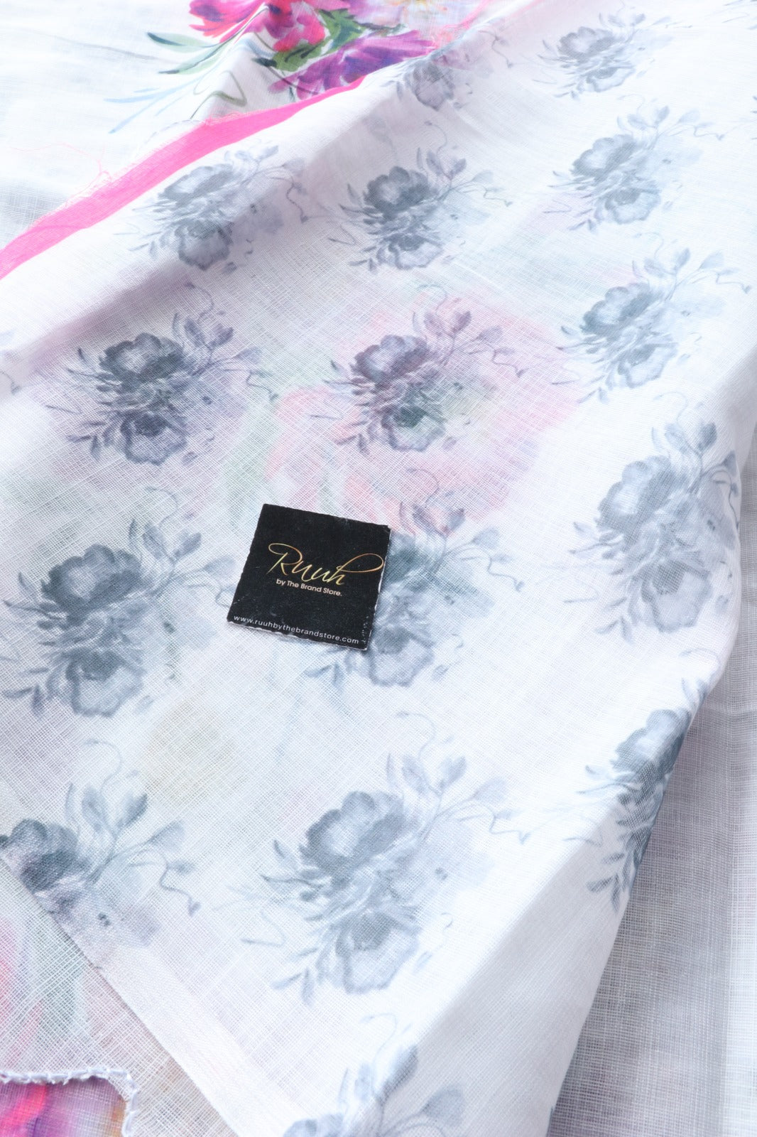 SEMI LINEN FLORAL PRINT SAREE 2