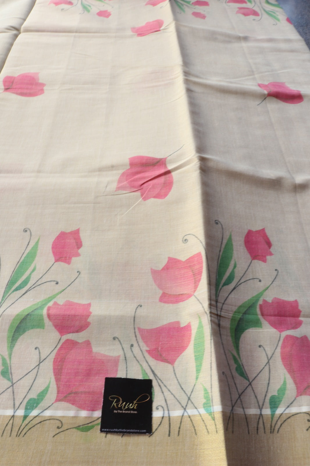 PINK FLORAL PRINTED KERALA TISSUE SAREE