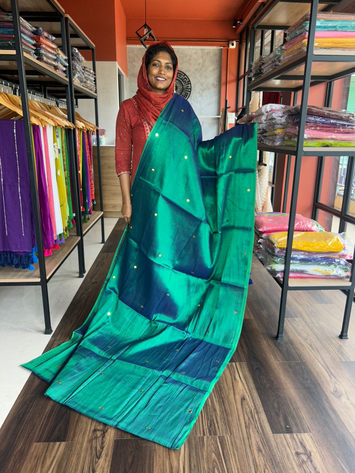 PEACOCK COLOUR MUL TISSUE WITH SEQUENCE
