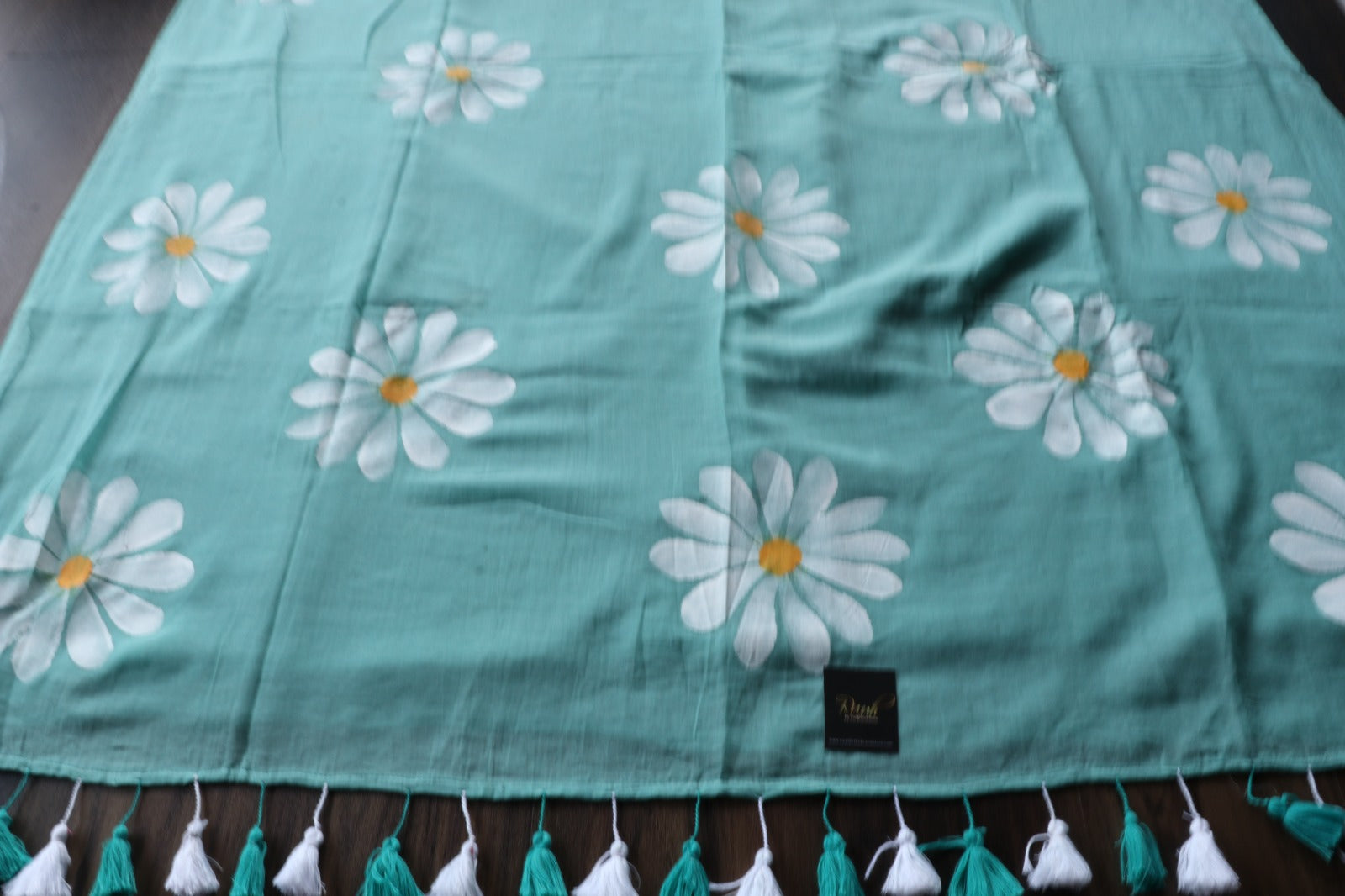 SEA GREEN MULMUL SAREE WITH DAISY HANDPAINT
