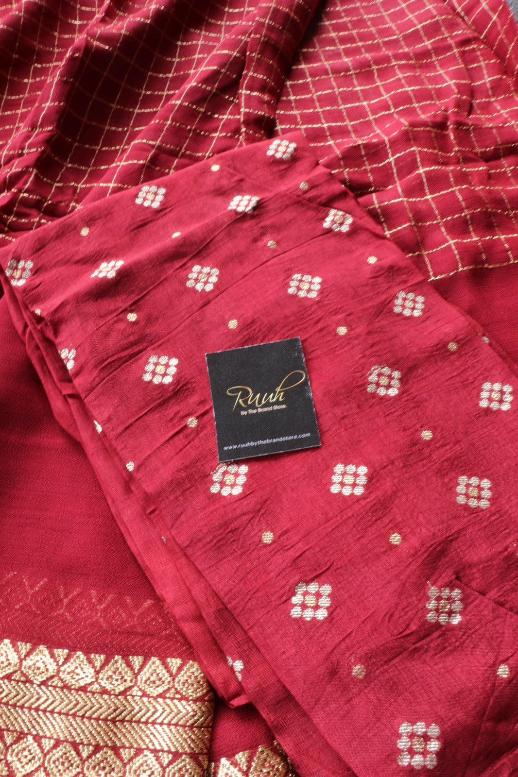 MAROONISH VISCOSE CHECKS SAREE