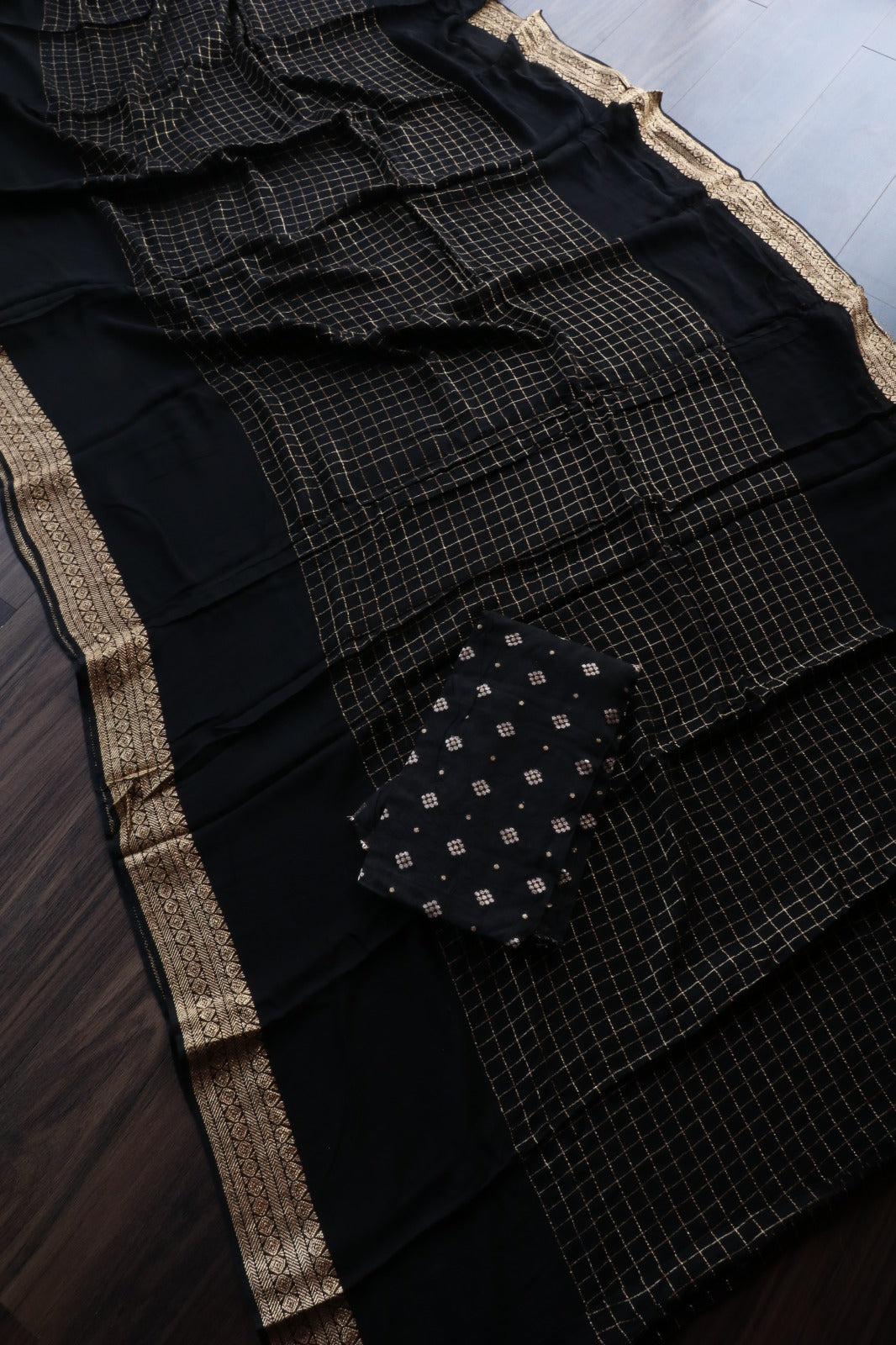 BLACK VISCOSE CHECKS SAREE