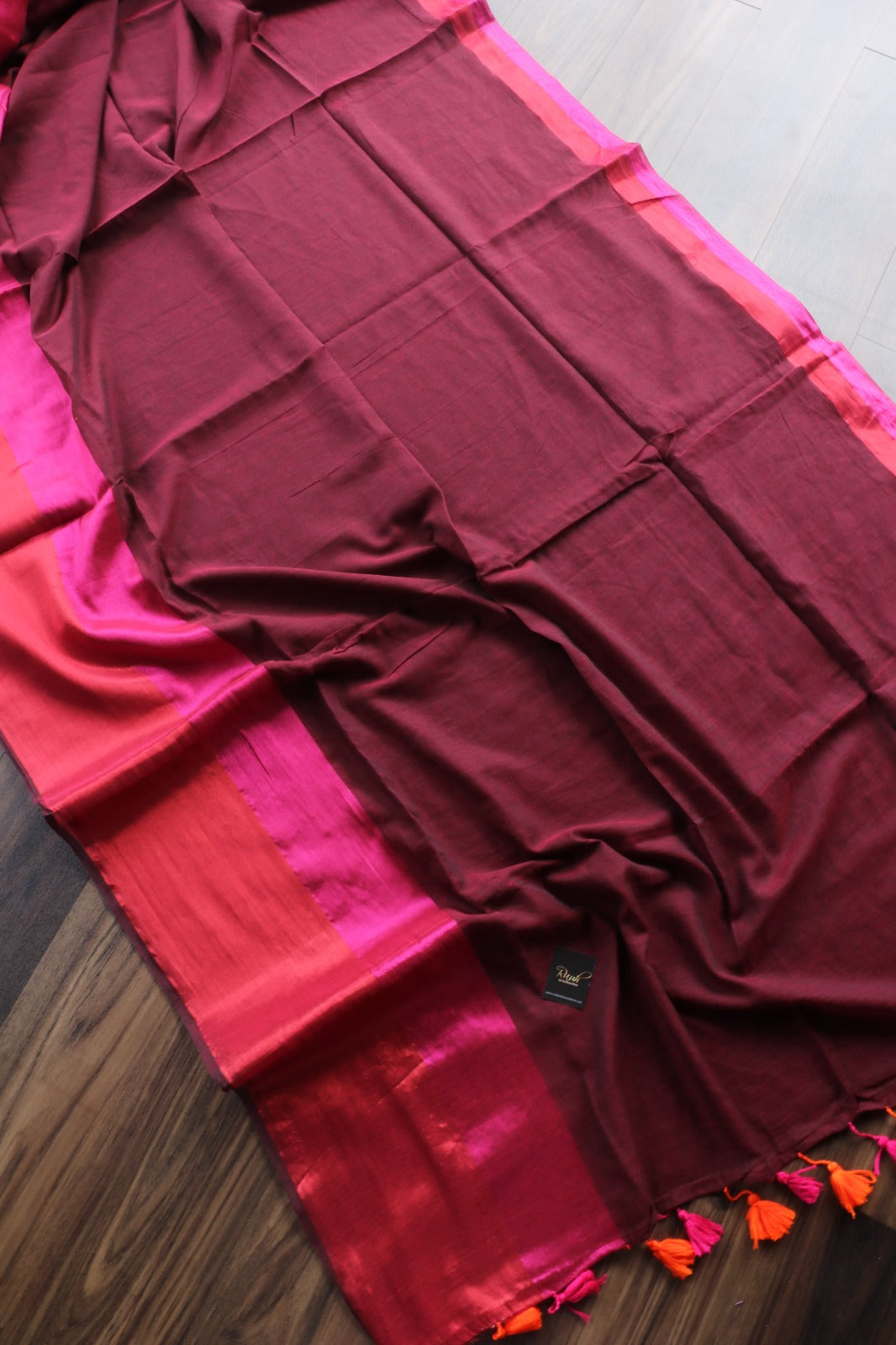 MAROON MULCOTTON WITH PINK & ORANGE BORDER