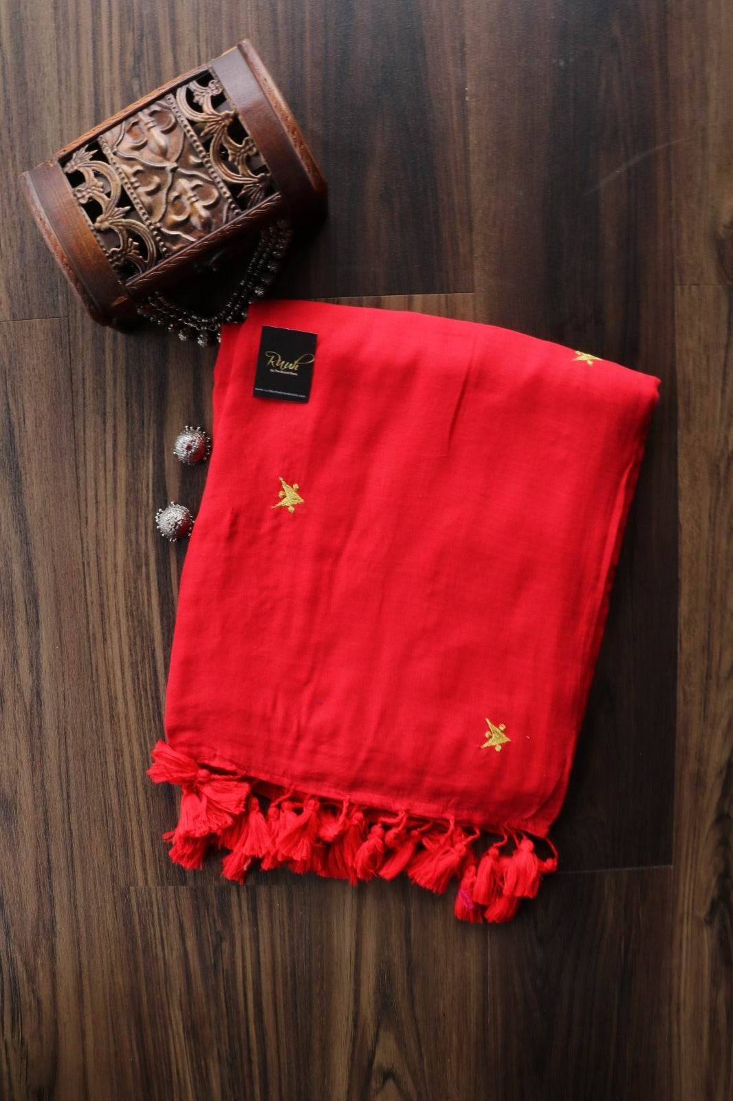 RED MULMUL SAREE WITH EMBROIDERY