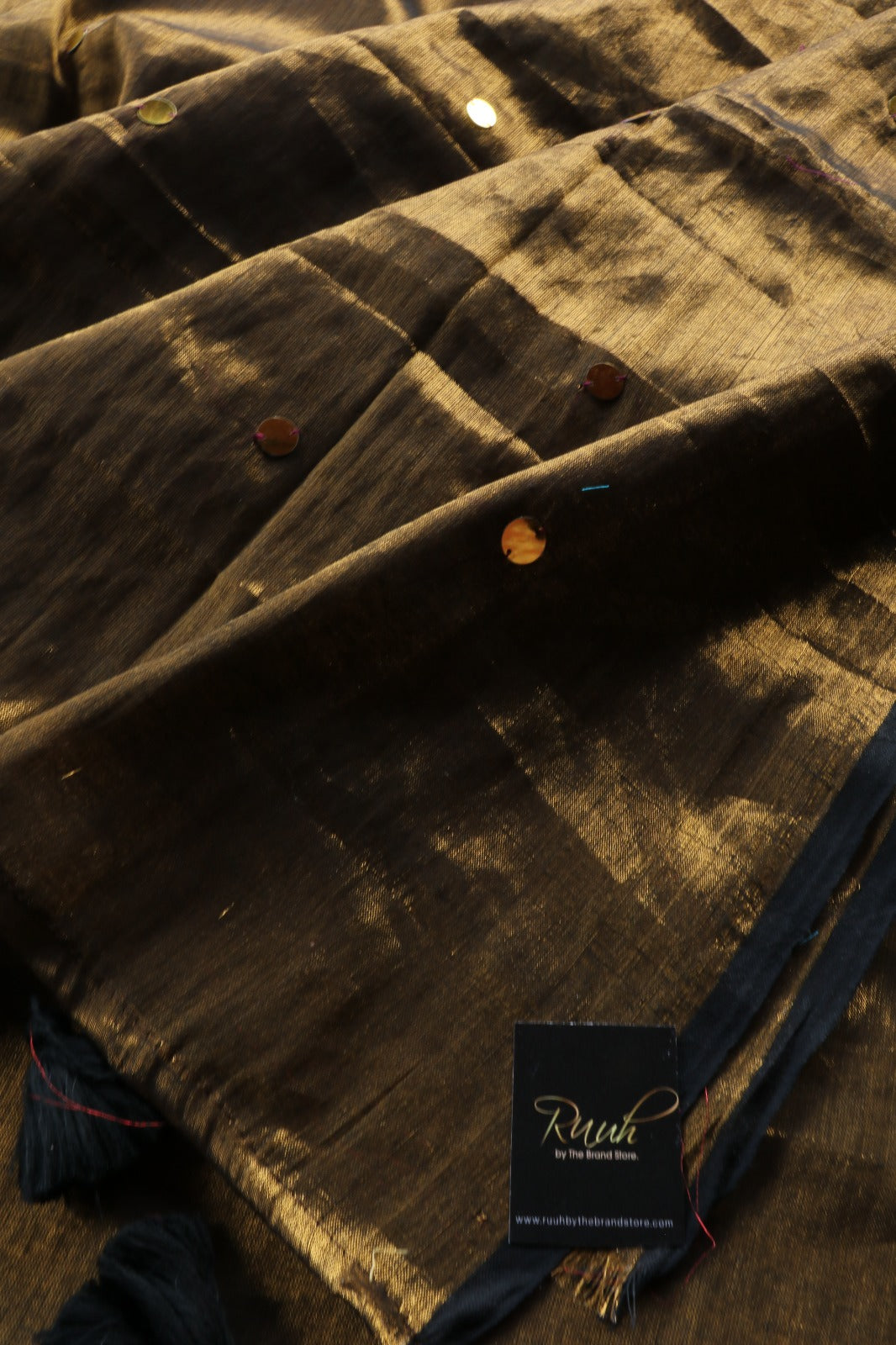 ANTIQUE GOLD MUL TISSUE SEQUENCE