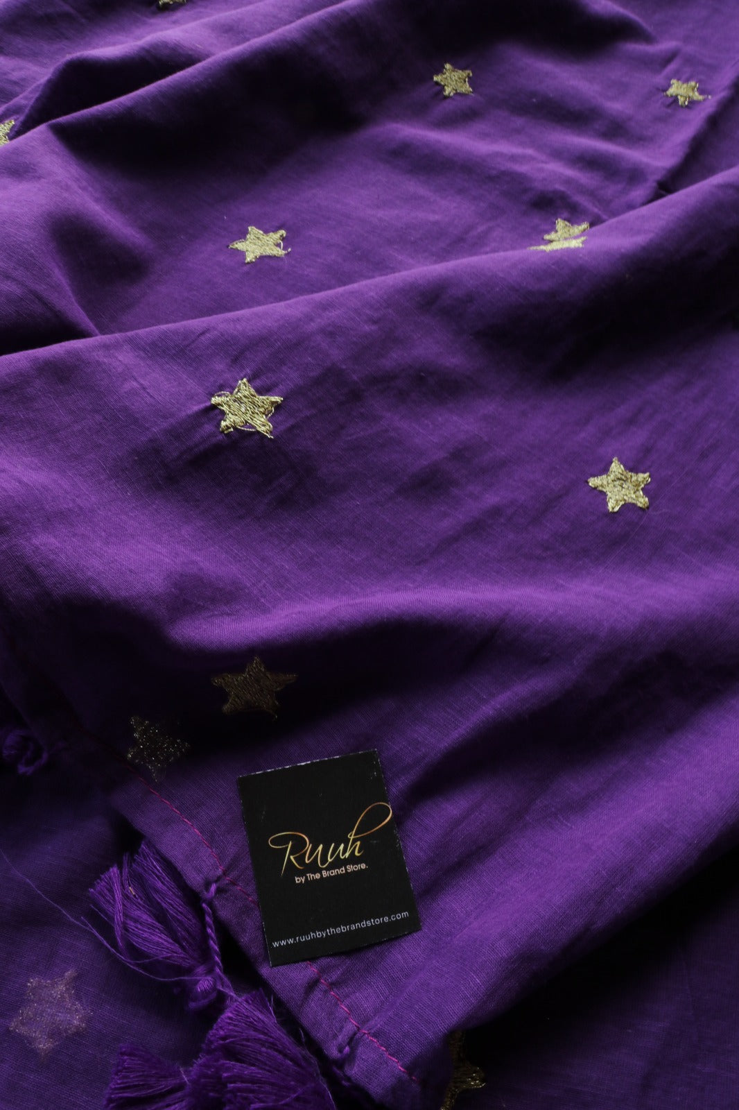 PURPLE MULMUL SAREE WITH STAR EMBROIDERY