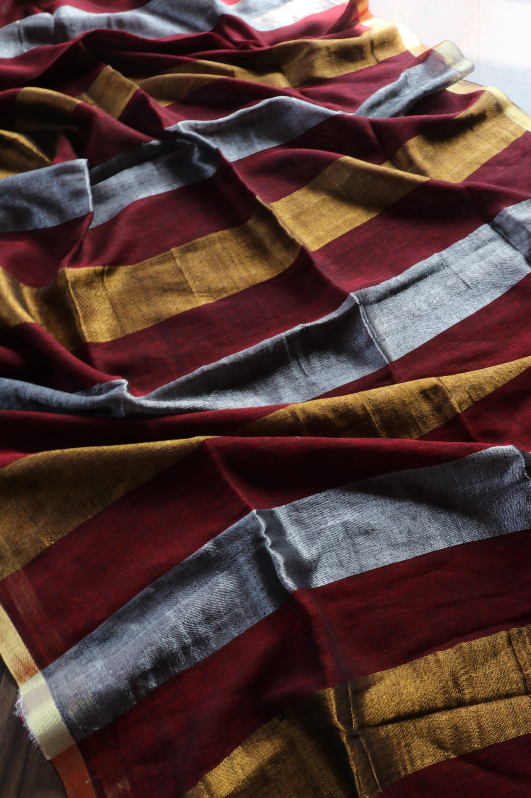 MAROON LINEN SAREE