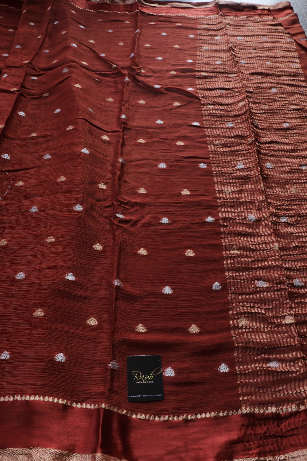 BROWN VISCOSE CHINNON WITH BUTTA