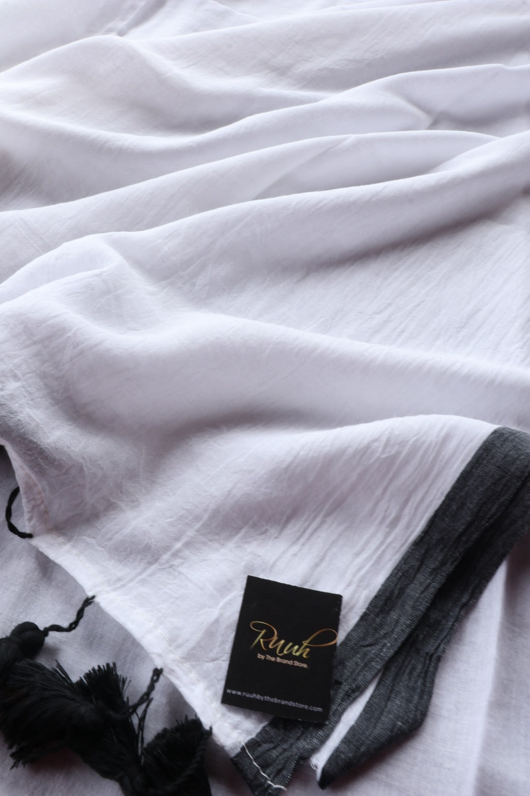 WHITE - BLACK PLAIN MULMUL SAREE