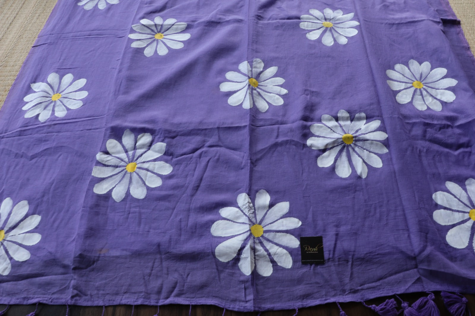 LAVENDER MULMUL DAISY HANDPAINT SAREE- TBS26MD