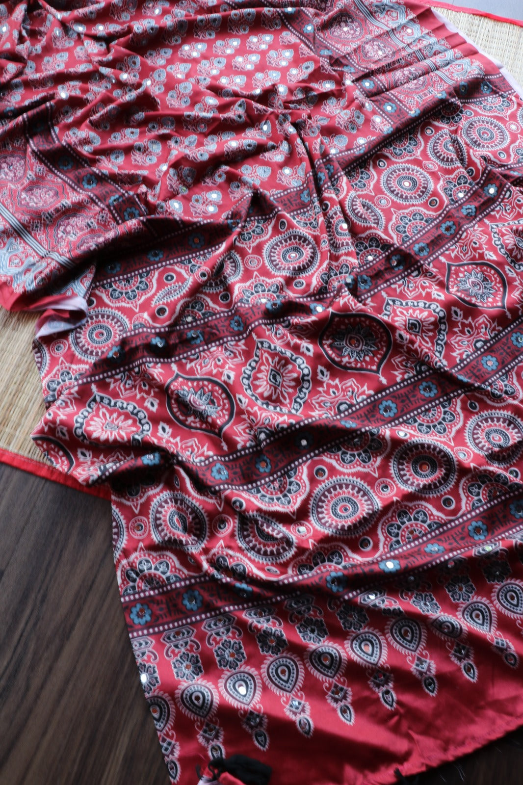 SEMI MODAL SILK WITH MIRROR WORK - TBS26SMM