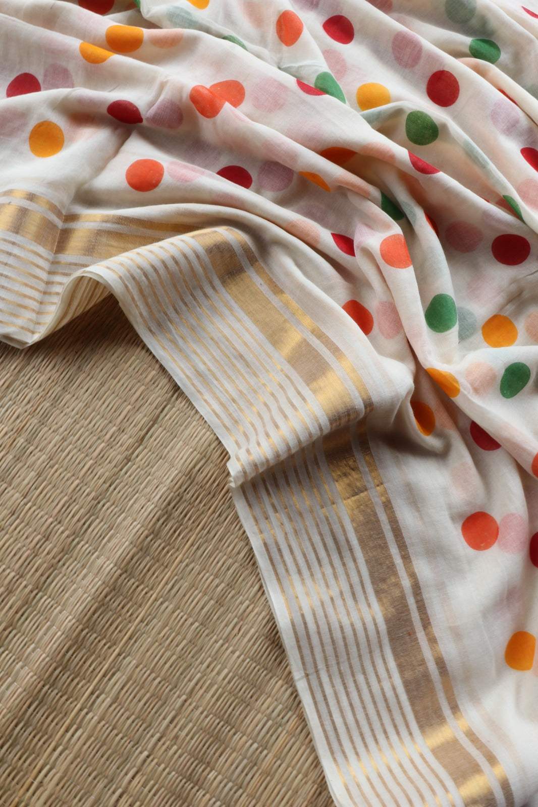 MULMUL SAREE WITH MULTICOLOUR POLKA DOTS - TBS26VC