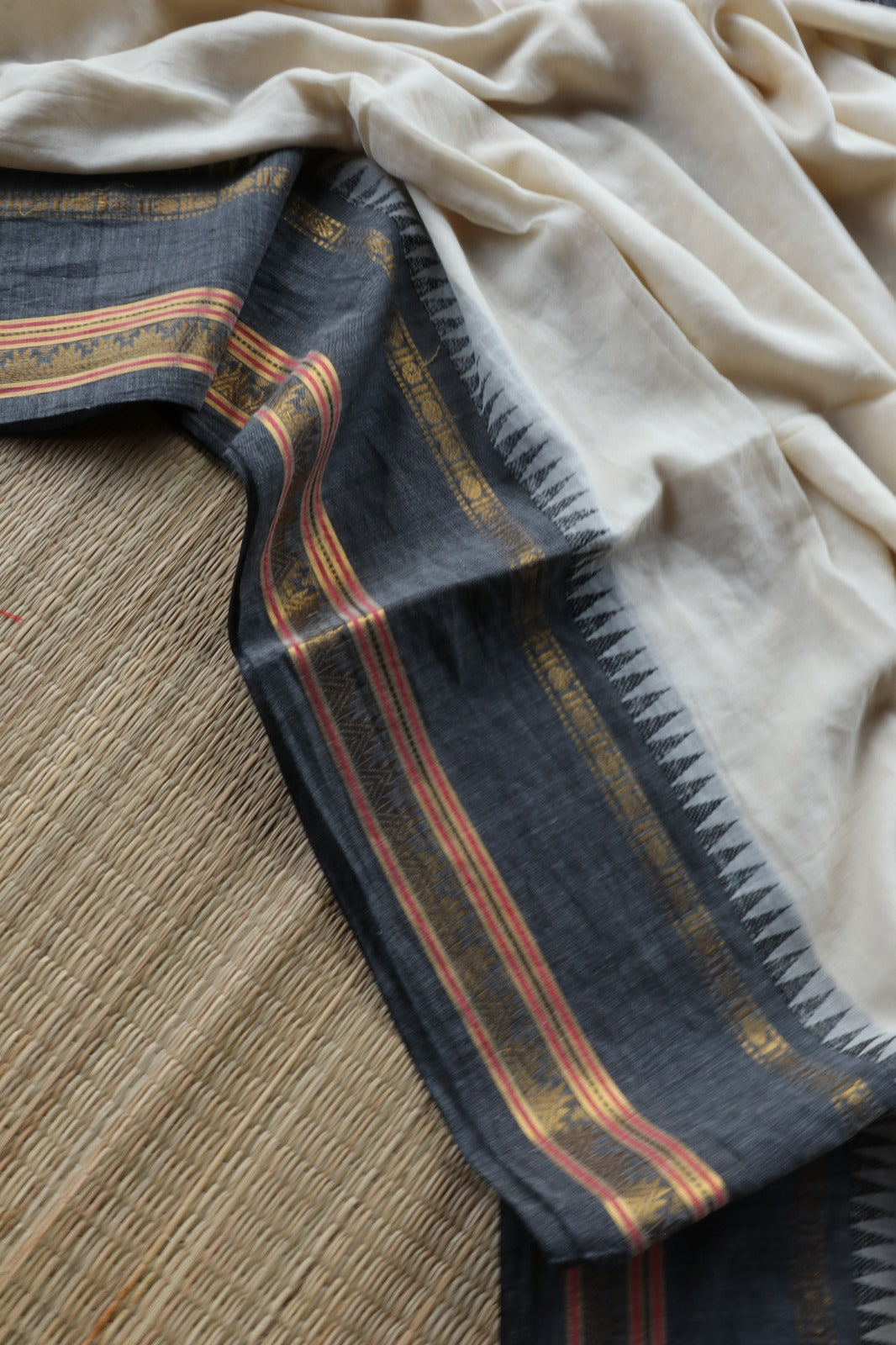 MUL COTTON WITH TEMPLE BORDER- TBS26VC