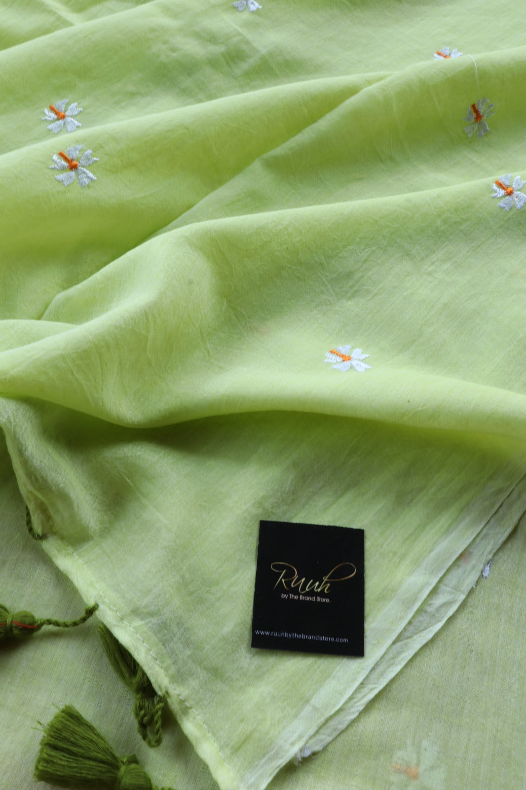 LIGHT PISTA MULMUL PARIJAT EMBROIDERY-TBS26MPE