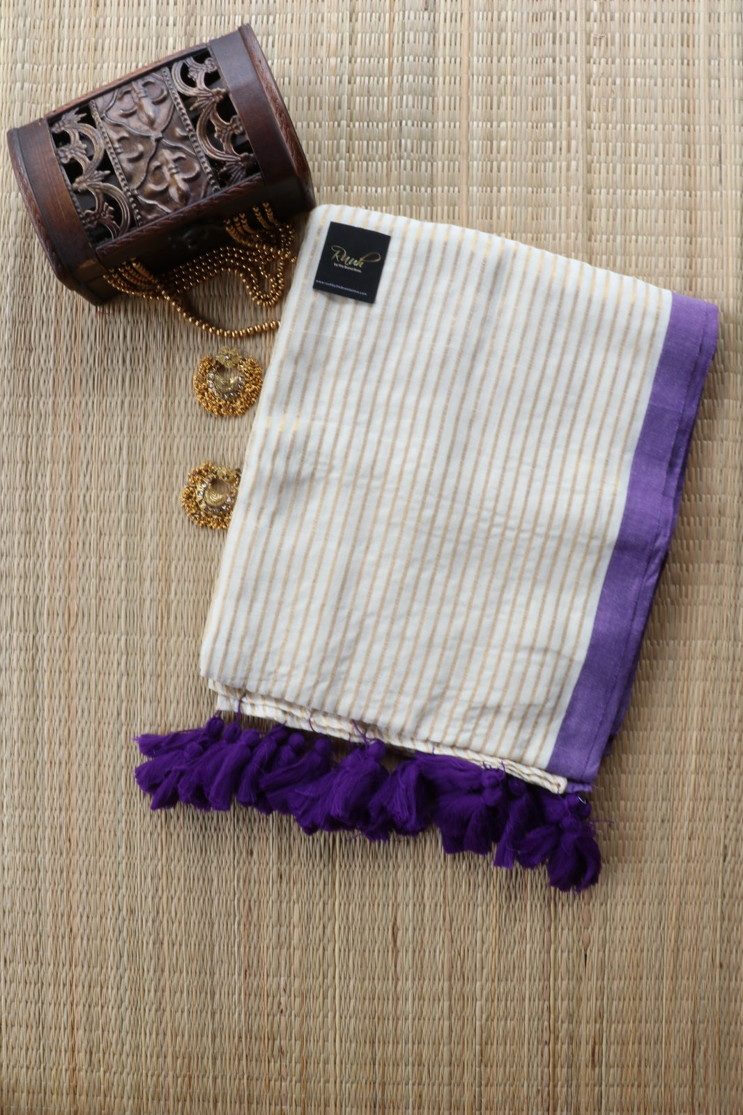 MULMUL SAREE WITH ZARI STRIPES
