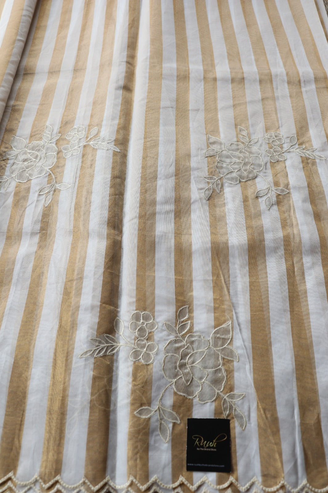 PREMIUM TISSUE ORGANZA SCALLOPPED SAREE