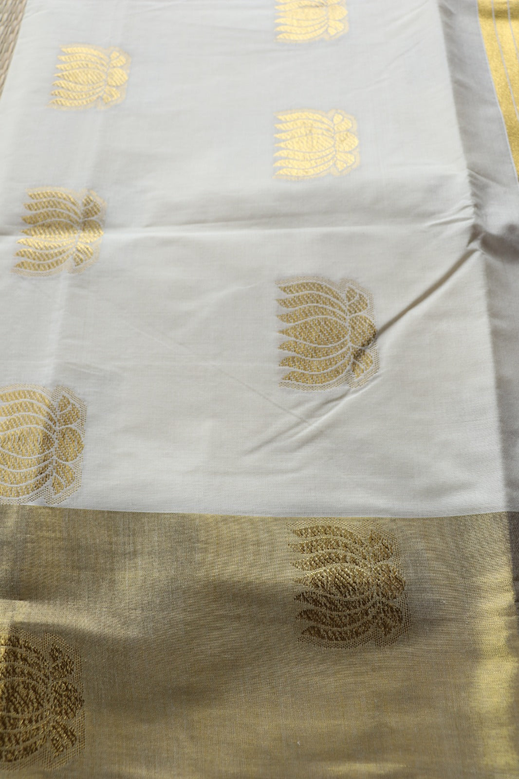 LOTUS WOVEN COTTON SAREE