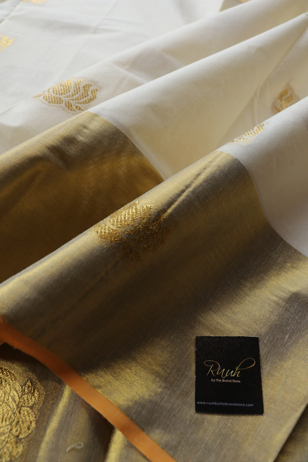 LOTUS WOVEN COTTON SAREE