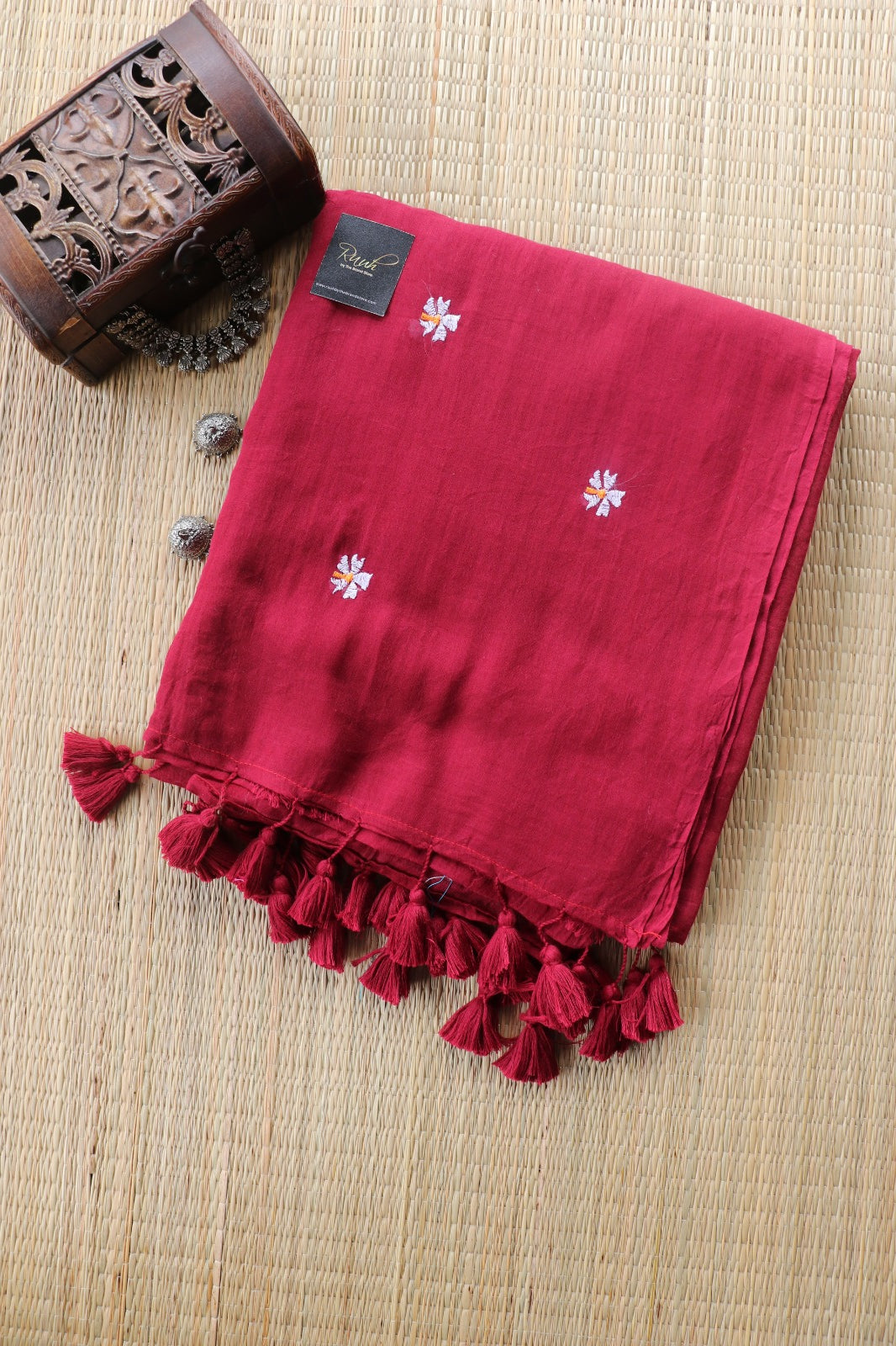 MAROON MULMUL PARIJAT EMBROIDERY-TBS26MPE