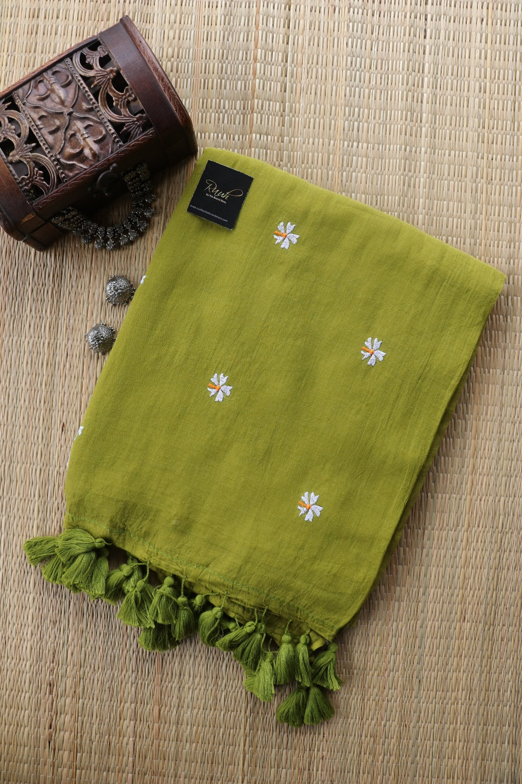 GREEN MULMUL PARIJAT EMBROIDERY-TBS26MPE