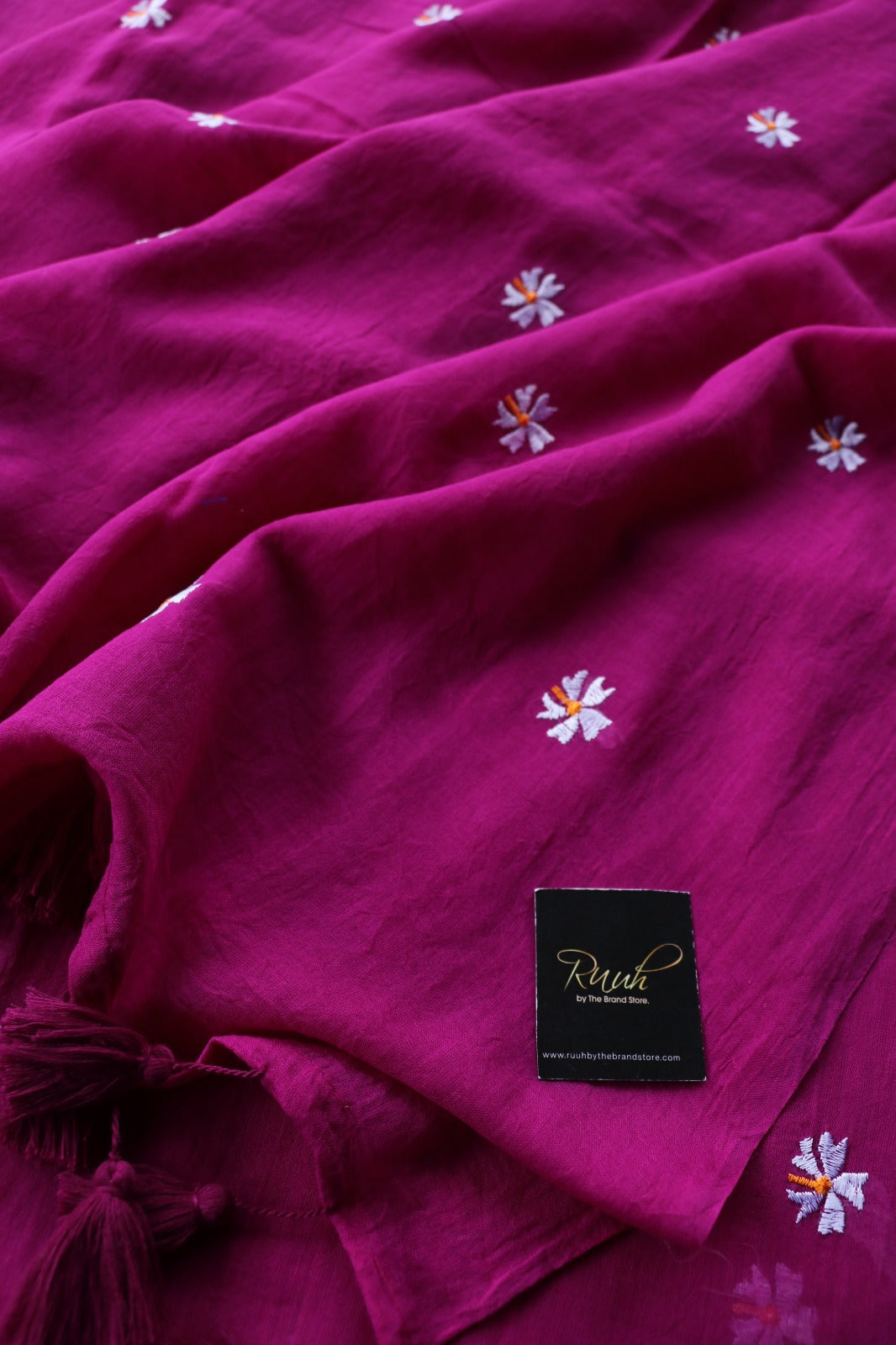 MAGENTA MULMUL PARIJAT EMBROIDERY-TBS26MPE