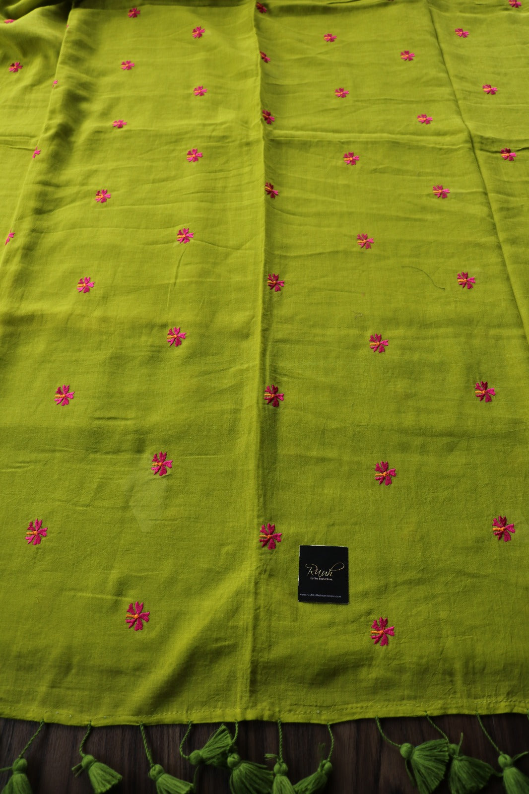GREEN MULMUL PARIJAT EMBROIDERY-TBS26MPE