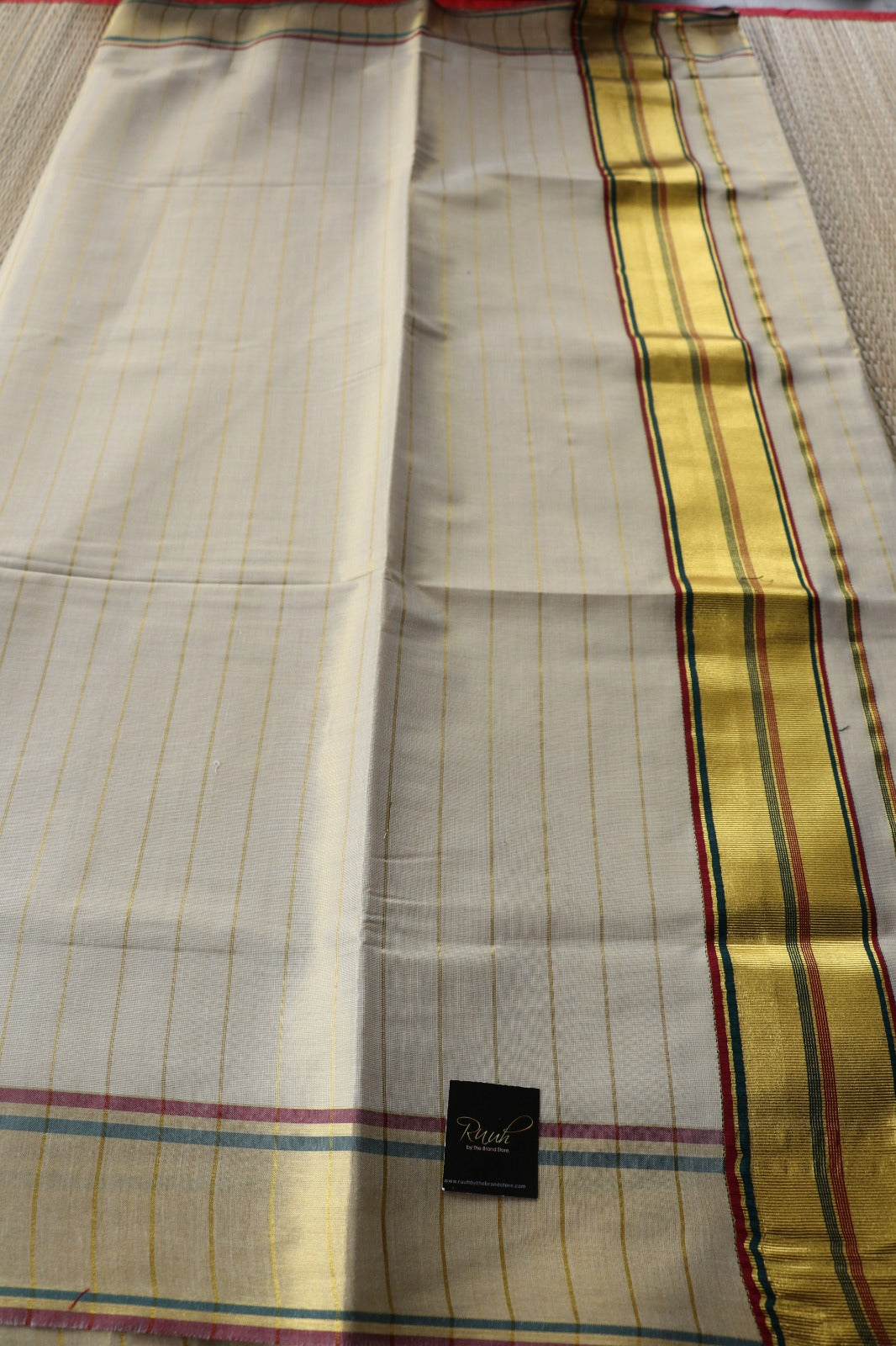 TISSUE STRIPE - BLACK & MAROON BORDER