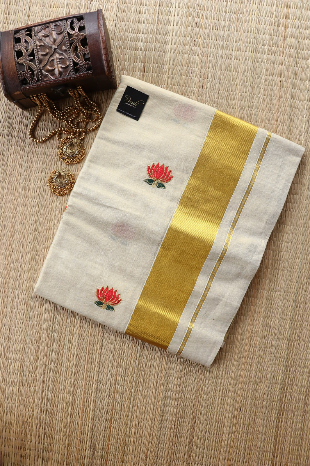 LOTUS EMBROIDERY - RED & GOLD