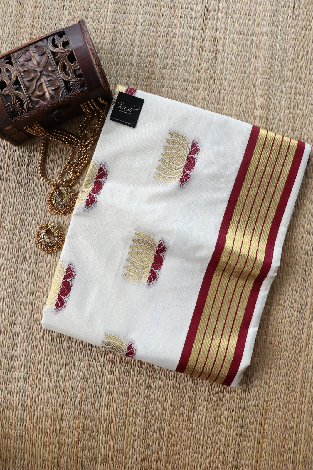 LOTUS EMBROIDERY ON KERALA COTTON - MAROON