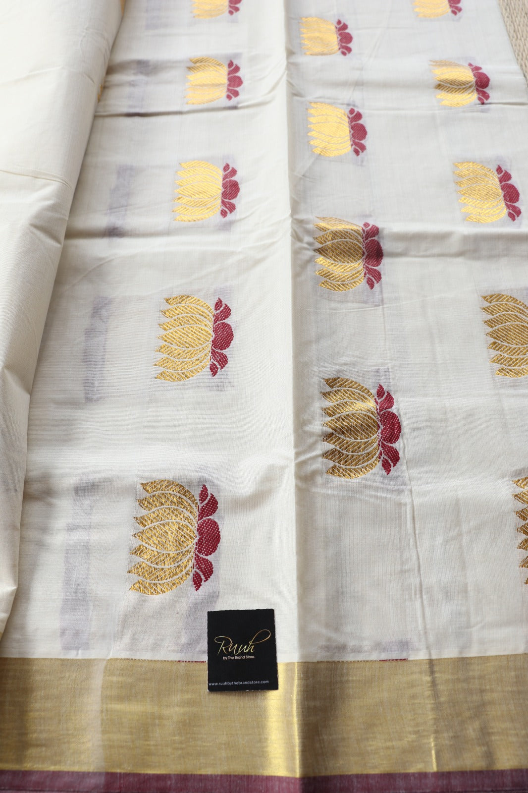 LOTUS EMBROIDERY ON KERALA COTTON - MAROON
