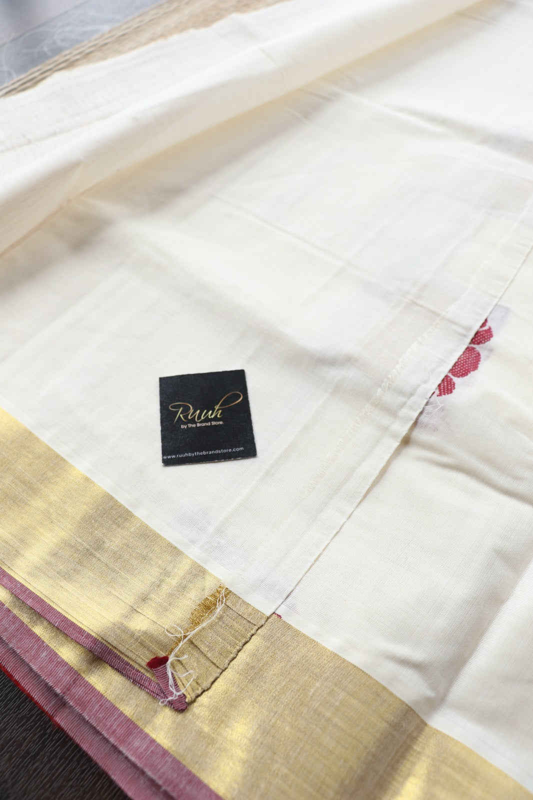LOTUS EMBROIDERY ON KERALA COTTON - MAROON