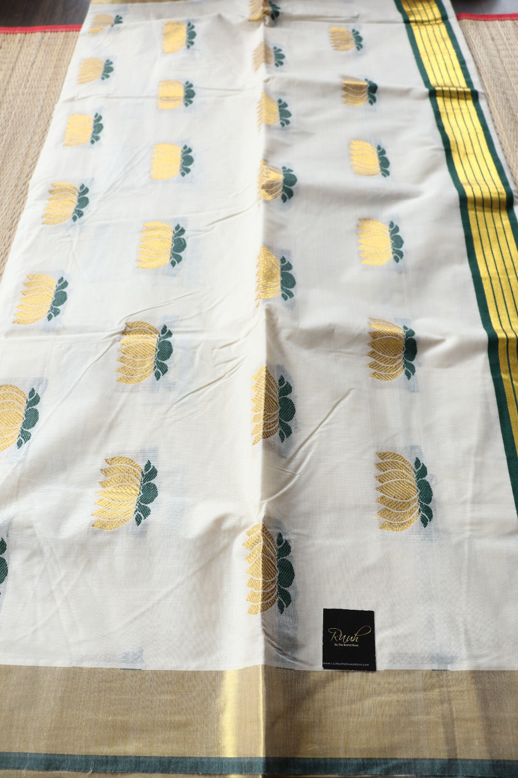 LOTUS EMBROIDERY ON KERALA COTTON - GREEN