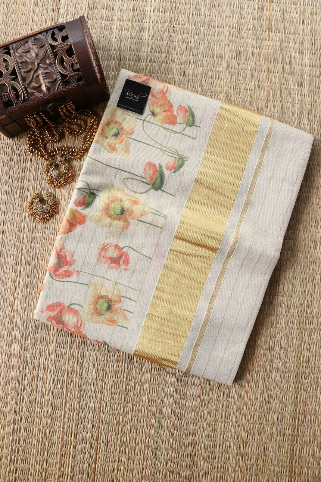 KERALA STRIPE TISSUE WITH FLORAL PRINT