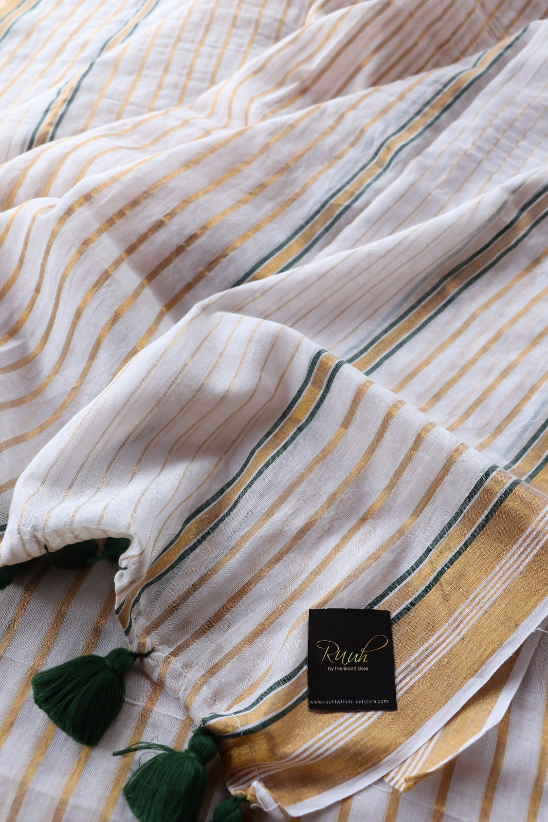 MULMUL SAREE IN STRIPE PATTERN