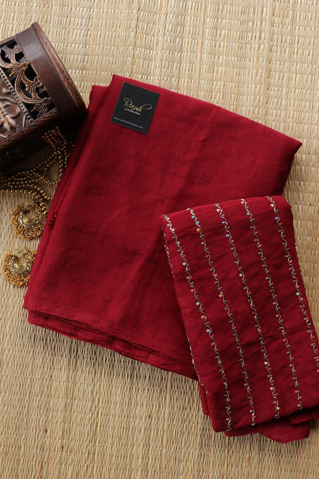 RANGOLI CRUSH SAREE-MAROON