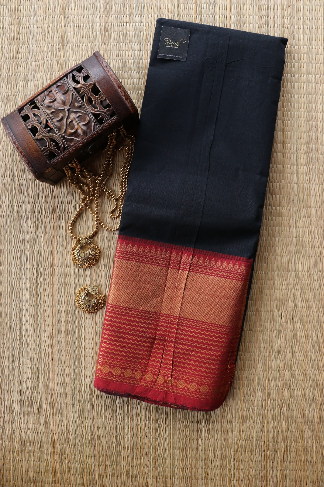 KANCHI COTTON SAREE - BLACK