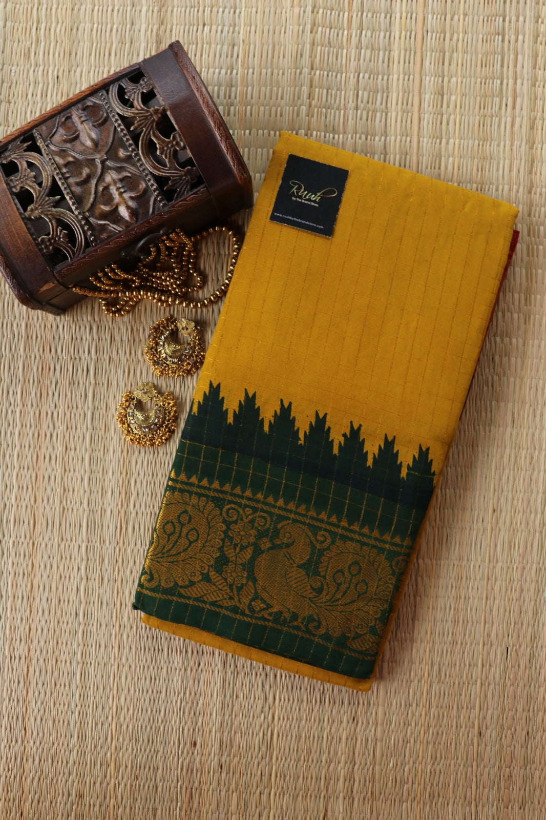 MADURAI SUNGUDI SAREE