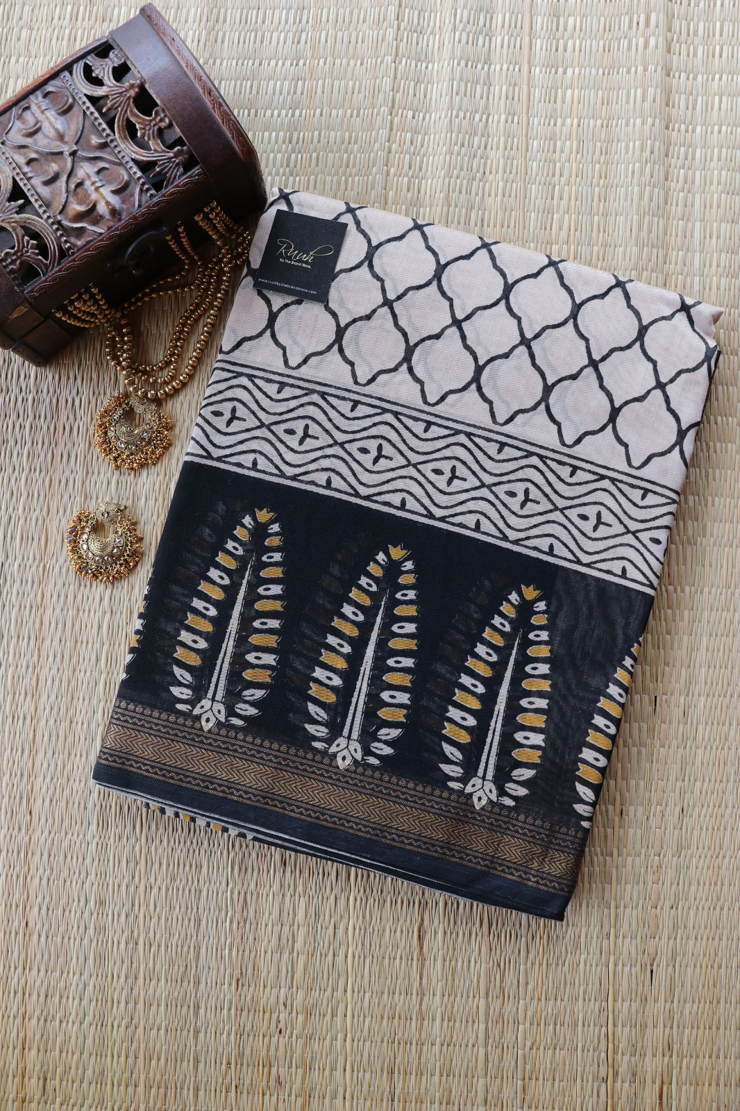 MAHESHWARI BLOCK PRINT SAREE- TBS26MBP