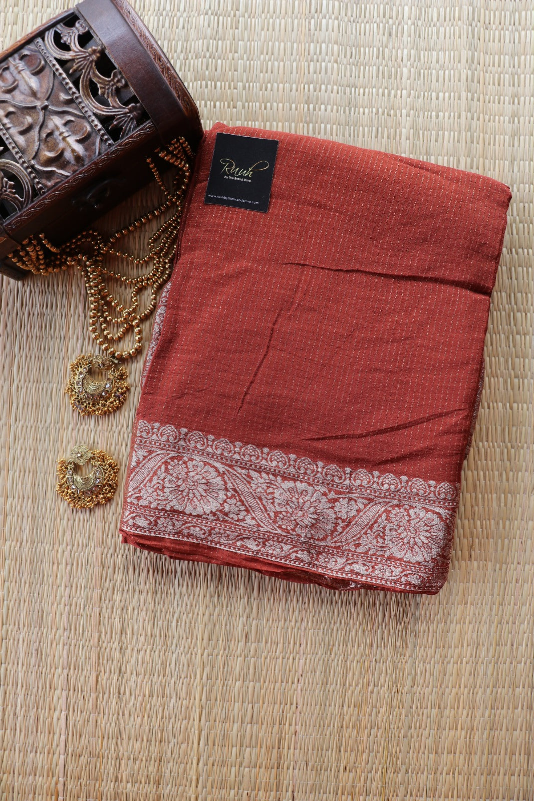 BROWN VISCOSE CHINNON WITH ZARI STRIPES