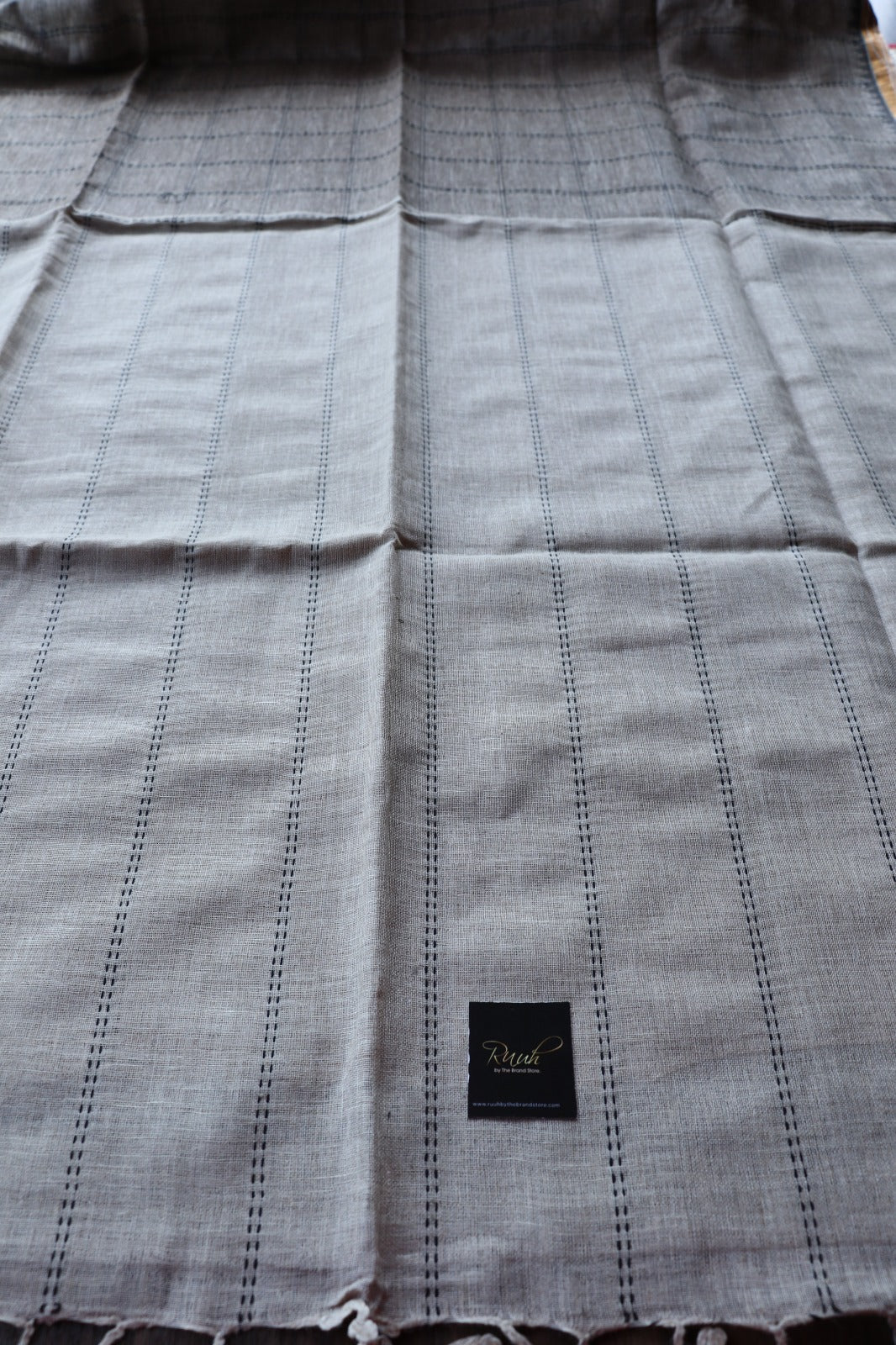 PURE LINEN CHECK SAREE TBS26PLC