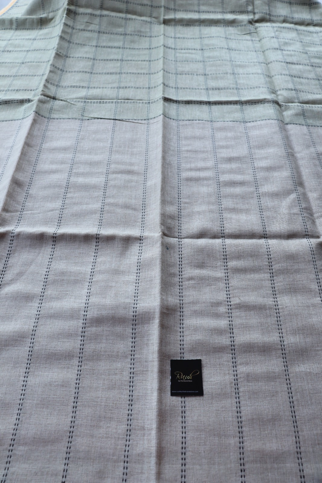 PURE LINEN CHECK SAREE- TBS26PLC