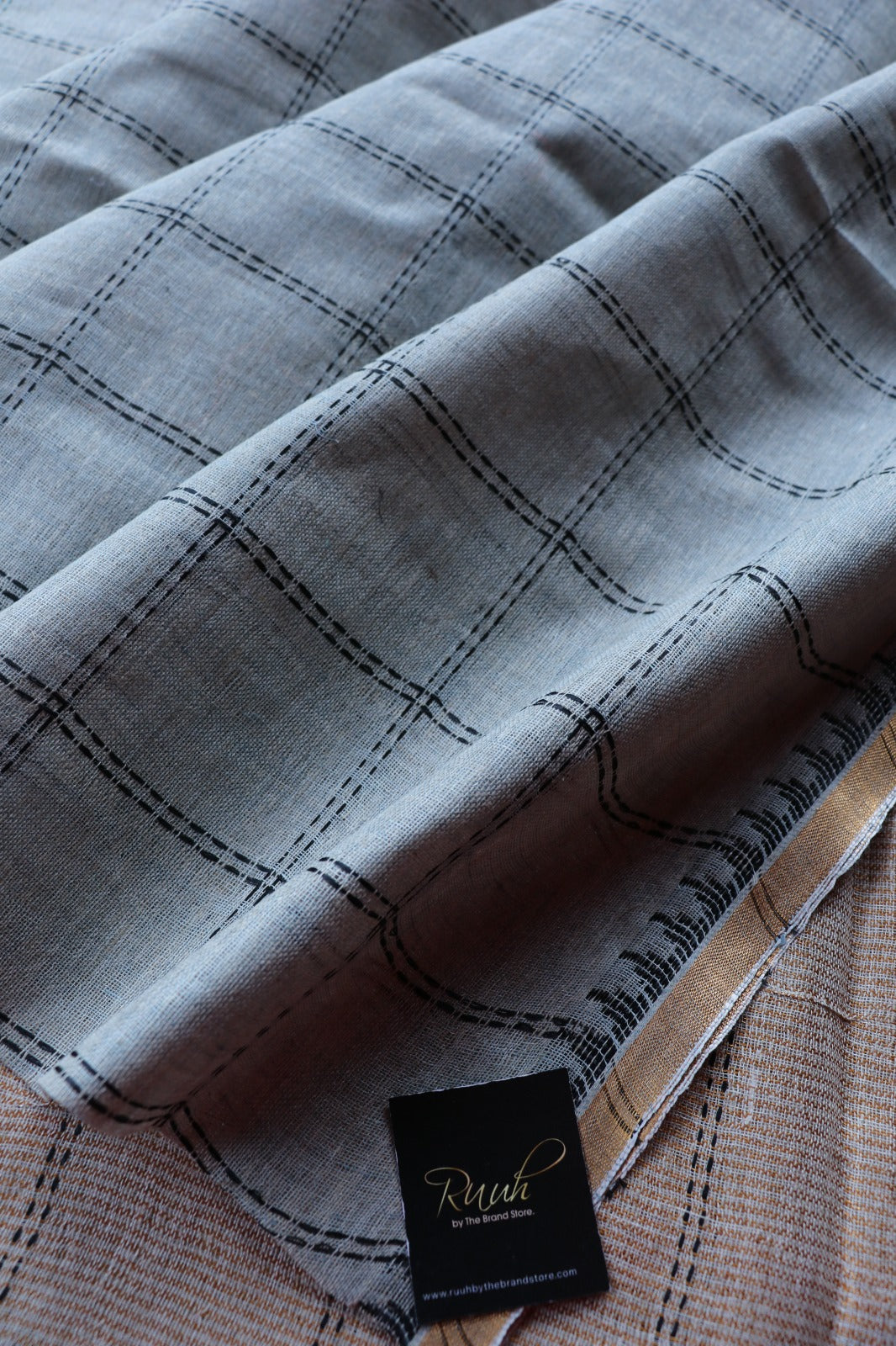 PURE LINEN CHECK SAREE - TBS26PLC