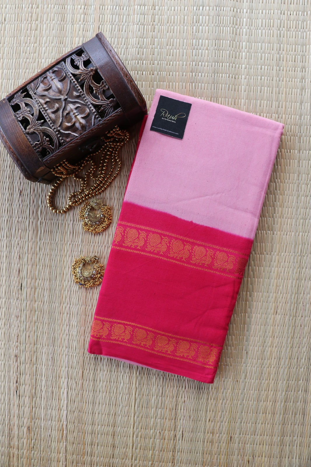 SUNGUDI SAREE CONTRAST BORDER