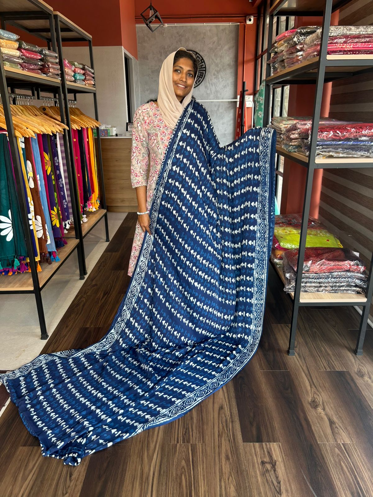 INDIGO MODAL SILK 4