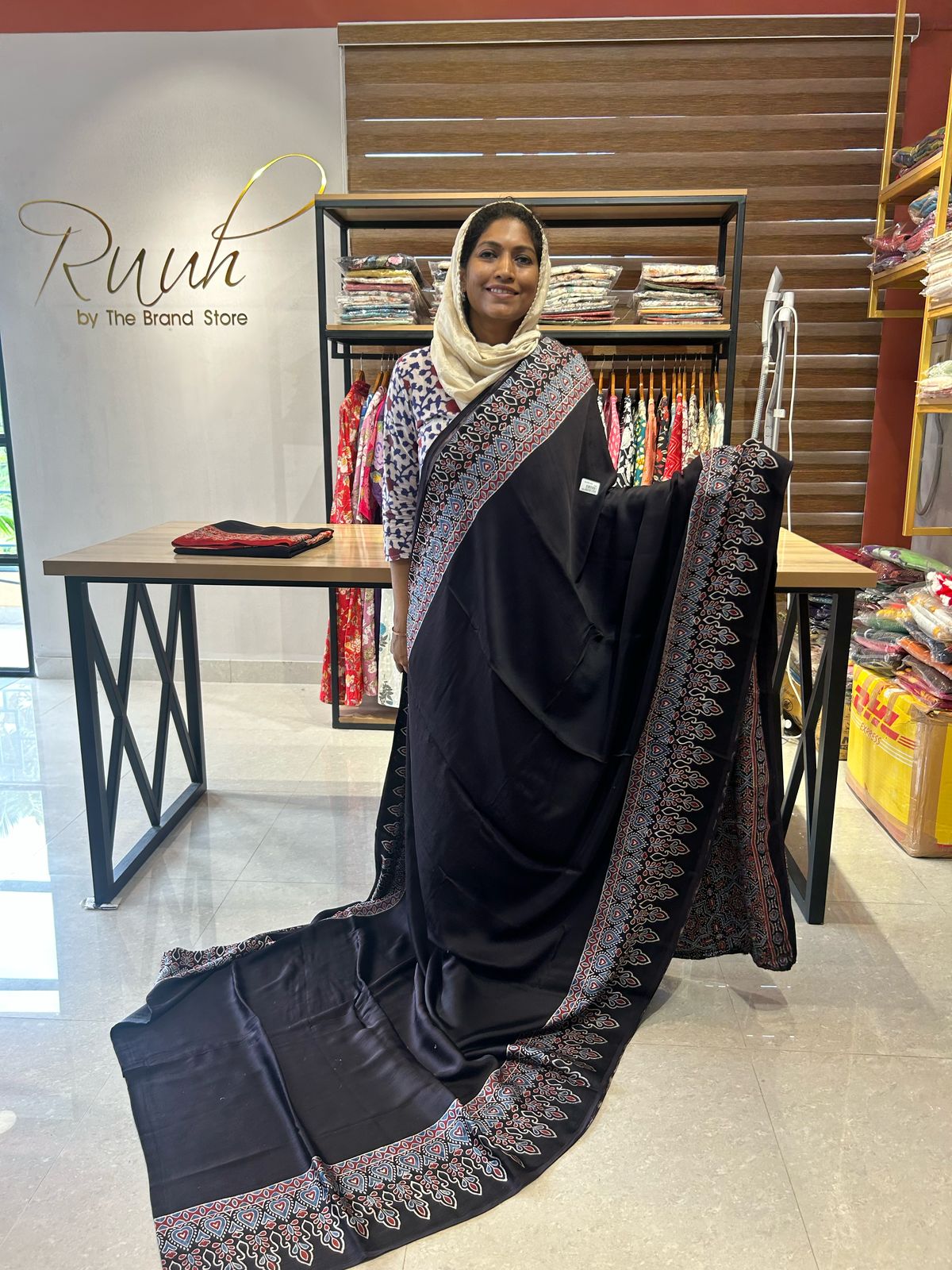 BLACK MODAL SILK WITH BORDER DESIGN