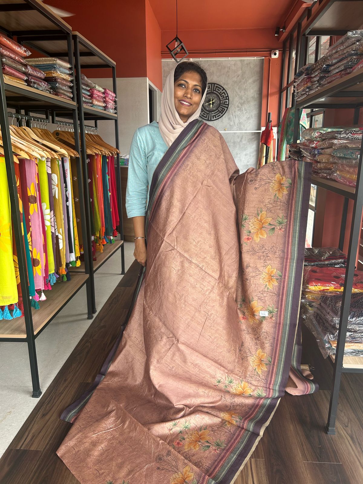 ONION PINK BASE DIGITAL PRINTED CRUSH SILK SAREE