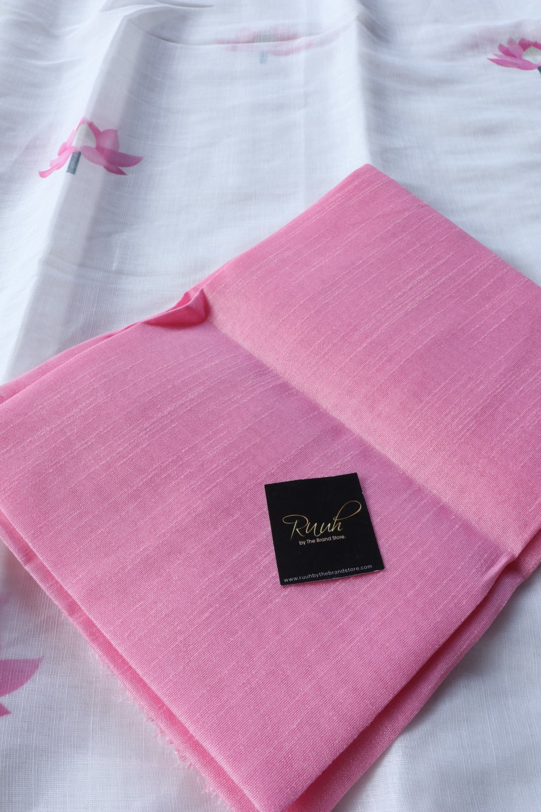 PINK LOTUS ON WHITE SEMI LINEN