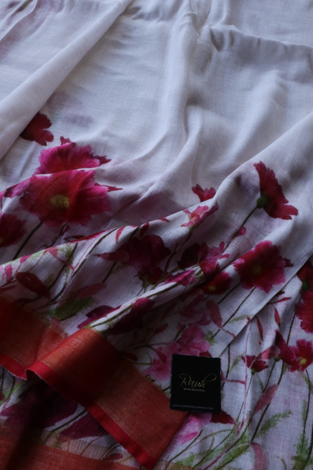 FLORAL PRINTED PURE LINEN SAREE