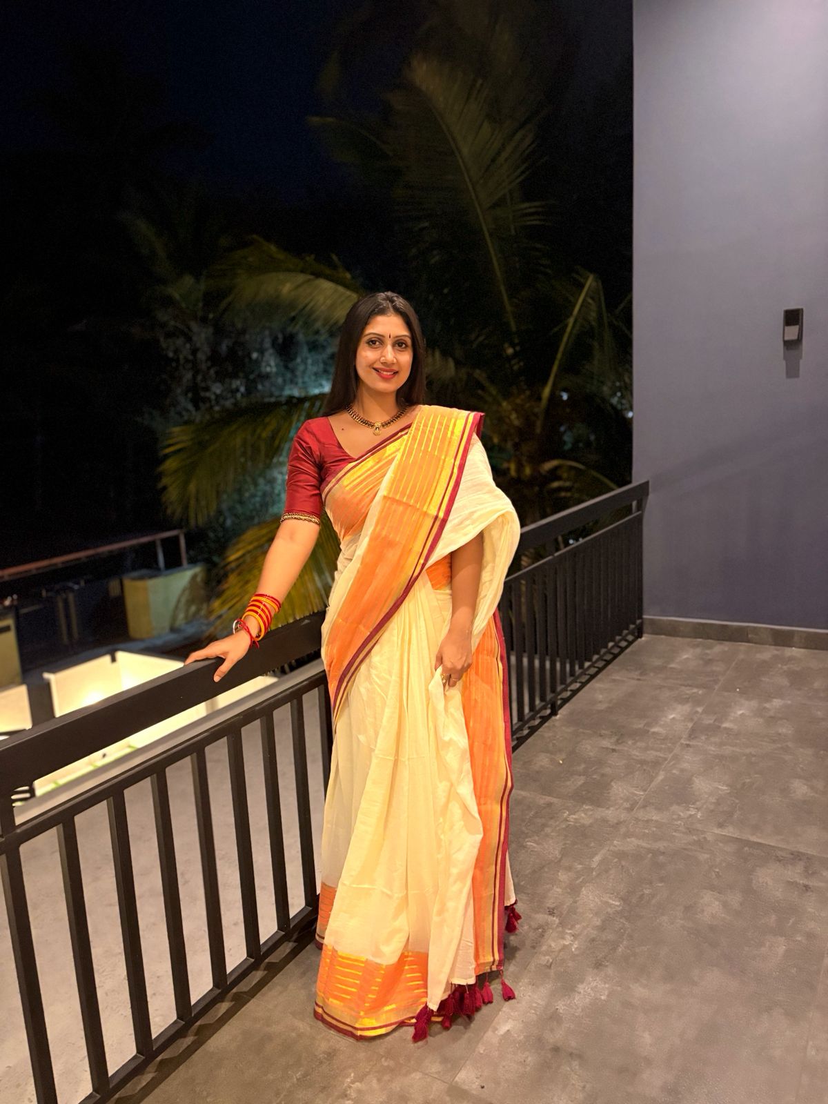 MUL COTTON WITH ORANGE MAROON BORDER-TBS26VC